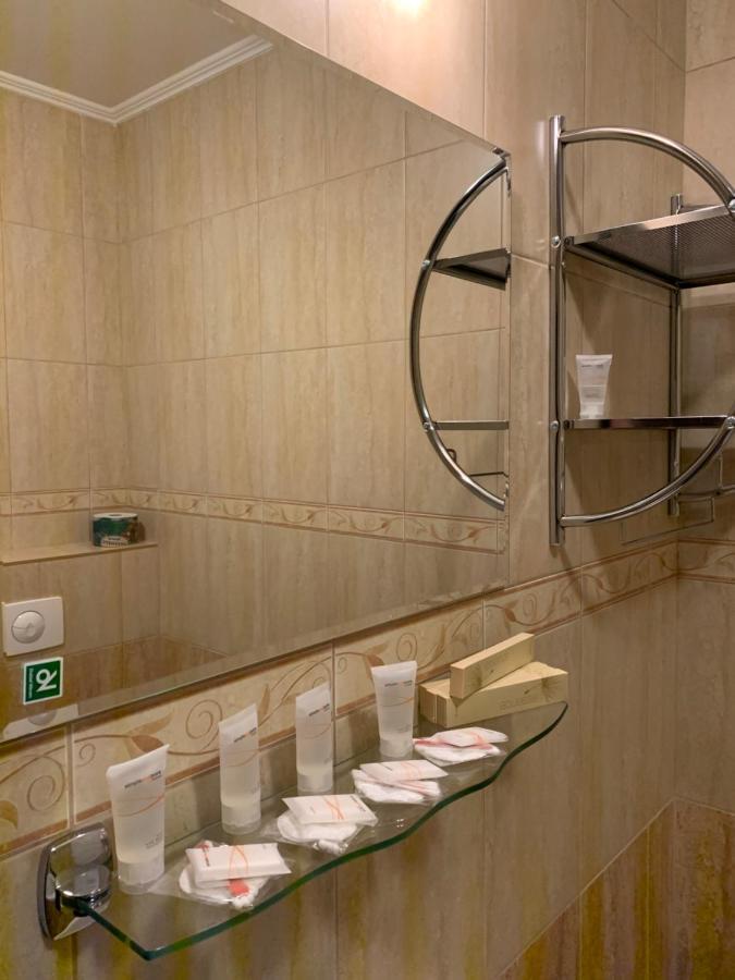 Hotel Tatra مالاتسكي المظهر الخارجي الصورة